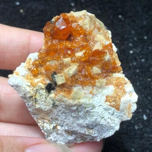 32.1g100% natural garnet and crystal mineral specimens stone home decoration healing energy teaching collection ornaments