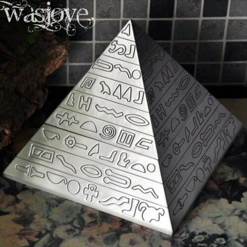 Creative egyptian decor pyramid shape metal ashtrays weed container metal aschenbechercool ashtray ashtrays with lids AT27