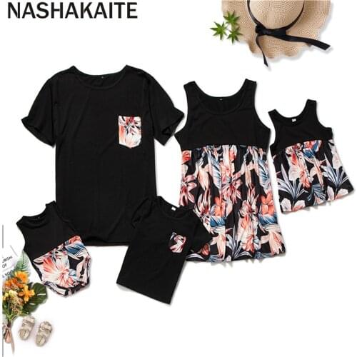 NASHAKAITE Summer Family Look Matching T-shirt Patchwork Printed Top For Mom Daughter Dad Son Baby Romper Mommy and me clothes
