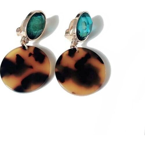 New Sweet Round Tortoise Resin Elegant Popular Clip Earring