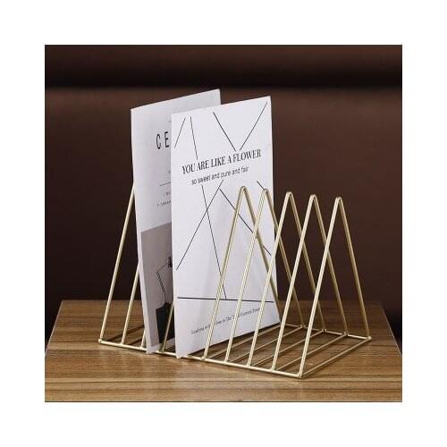 Books shelf simple metal triangle shelf newspaper magazine shelf iron art shelf living room desktop reception decoration