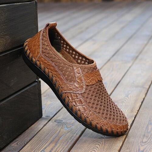 Summer Mesh Mens Walking Shoes Handmade Breathable Man Flat Loafer Lightweight Male Driving Beach Sandal Outdoor Footwear 38-50