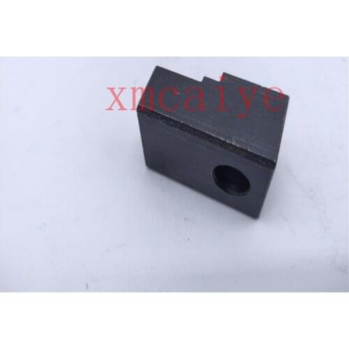 Free Shipping 5 pcs CD102 SM102 CX102 SX102 machines retainer,71.010.131 Offset Printing Machine Parts
