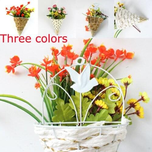 New Fashion Hanging Flower Basket Wall Mounted Hanging Pot Cone Planter Flower Basket Vase for Home Yard Decor