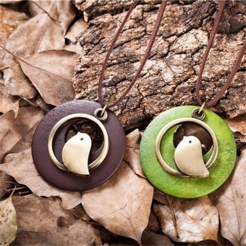 1Pc Bohemia Bird Pendant Necklaces Long Wooden Beads Velvet Chain Charms Necklaces Unisex Statement Jewelry Christmas Gifts