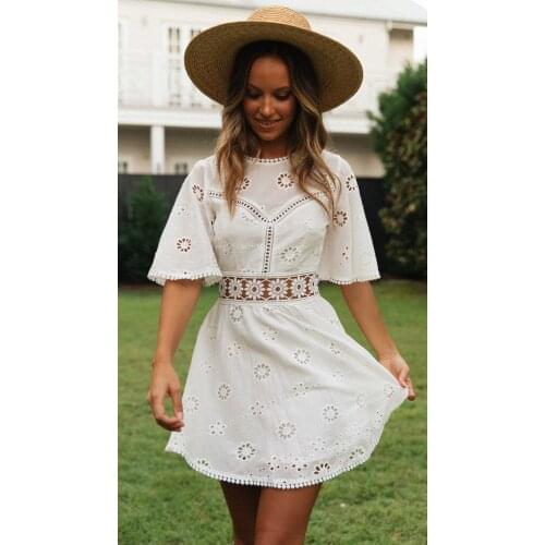 Summer New Womens Sexy Lace Open Back Round Neck Mini Beach Dress Short Sleeve Ruffle White Hollow Summer Beach Dresses