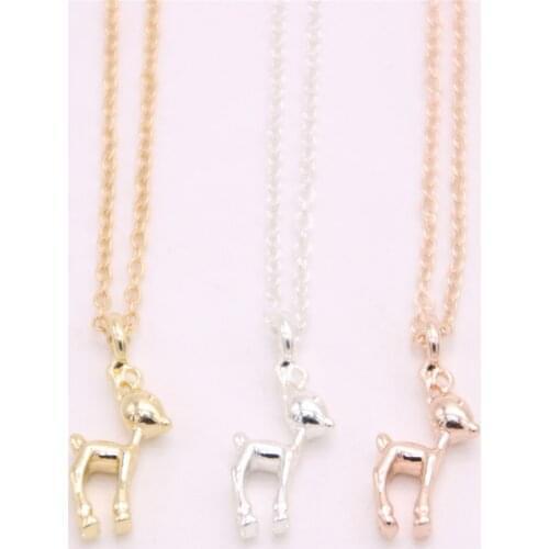 Lovely Three-dimensiona Cute Deer Pendant Necklace Designed for Women