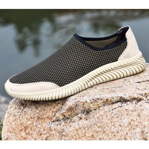 New Mens Casual Shoes Rubber Sole Breathable Mesh Sports Flats Loafers Man Comfortable Outdoor High Quality Shoes Men Sneakers