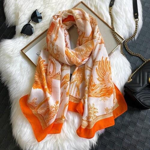 European And American Autumn Carriage Beach Towel Fashion Sunscreen Shawl New Print Warm Scarves Women Winter Cotton Hemp Shawl