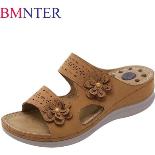 BMNTER Womens Flower Thick Comfort Hollow Flat Slipper Sandals Beach Casual Shoes 2021