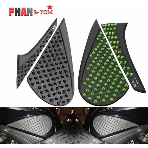 Anti slip sticker Motorcycle Carbon Fiber Tank Traction Pad Side Knee Grip Protector For kawasaki Z 800 Z800 2012 2013 2014 2015