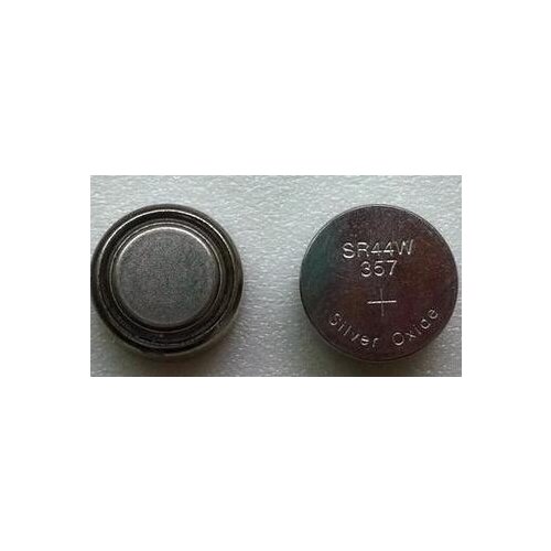 Free ship 10pcs/lot 1.55V SR44W SR44 160mAh Button batteries Silver oxide battery button cell