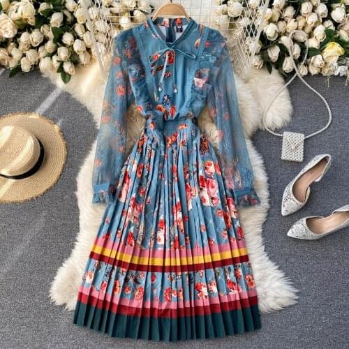 Retro Palace Style Dress 2021 Spring Autumn Design Lace Long Sleeve Ruffled Slim Printed Pleated Dress Female Clothing y1400