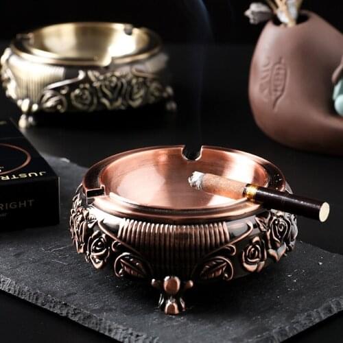 Metal Ashtray Vintage Embossed Flower for Hotel Home living Room Office Room KTV Ashtray home ashtray OutdoorCraft Gift Ornament