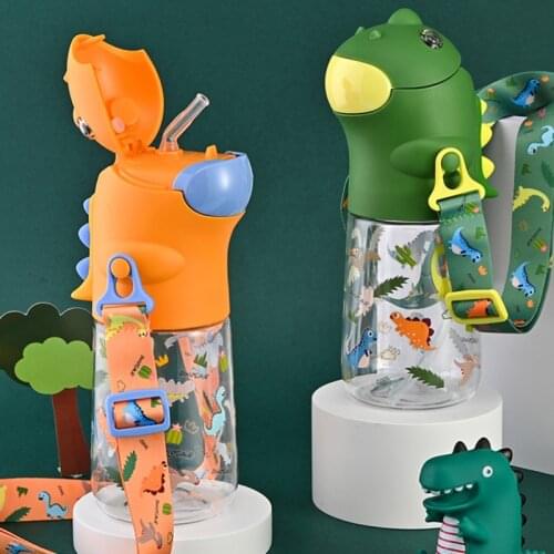 1Pcs New 560mL Cute Dinosaur Children Plastic Bottle with Bouncing Lid and Portable Cup Strap Creative Leakproof Kid Plastic Cup