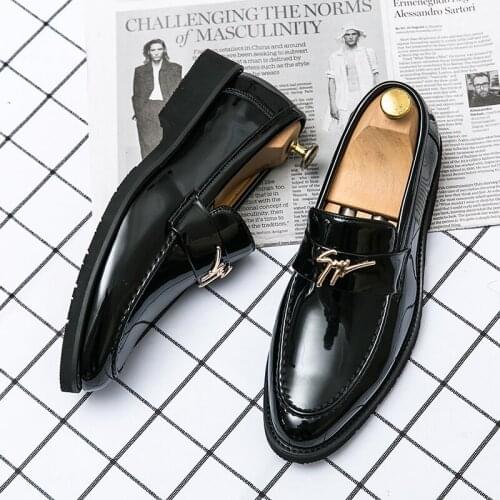 Fashion Causal Men Boat Shoes Bright Party Men Loafers Large Size Comfort Men Leather Dress Shoes Moccasin Homme 38-48