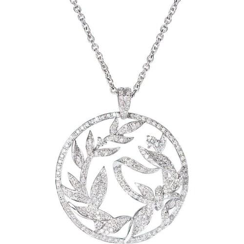 Hot selling popular high-end Seiko super flash European and American plant flower jewelry necklace