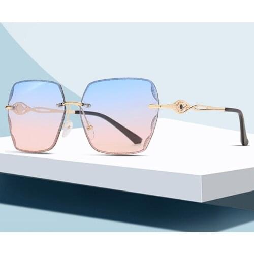 RoseBerry Sunglasses Women 2021 Band Designer Trend Beauty Metal Fashion Square Large Frame All-match Glasses UV400