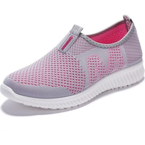 Sports Shoes Womens Summer Breathable Mesh Casual Flat Shoes 2021 New Soft-soled Cloth Shoes Large Size 42 Womens Shoes