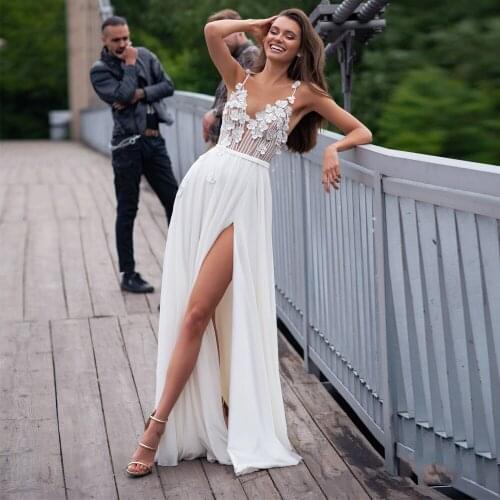 Sexy Wedding Dresses Chiffon Slide Split Appliques V-Neck Spaghetti Straps Backless A-Line Bridal Gowns Novia Do 2021