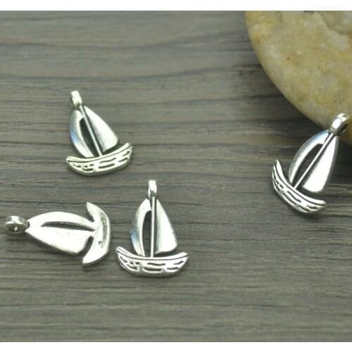 40 pcs/lot sailboat Antique Silver Plated Bracelets Charm Pendants Fashion Jewelry Making Findings DIY Charms Handmade J144