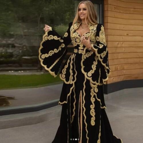Black Prom Gown A-line V-neck Long Sleeves Moroccan Kaftan Evening Dress With Golden Applique Dubai Saudi Arabia Long Prom Gown