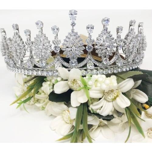 European Style Luxury Classical Crown High Quality Cubic Zircon Handmade Inlayed Queen Tiara Bride Tiara