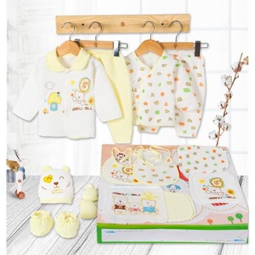 HPBBKD Newborn Baby Gift Set 18Pcs/lot Toddler Set Unisex Infant Cotton Clothing Baby Bib Hat Baby Outfits For 0-6 Month TZ-023