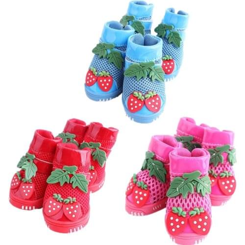 Cute Strawberry Mesh Dog Shoes Fashion Breathable Pet Sneakers Outdoor Anti-slip Sport Footwear Dog Booties For Teddy Chihuahua