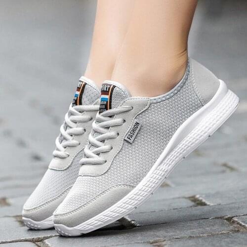 Large Size Summer Gym Shoes Women Mesh Shoes Woman Sport Breathe Scarpe Donna Light Weight Sports Sneakers Running Gray A-318