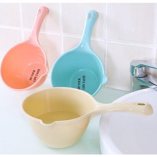 1pcs Plastic Water Scoops Thick Long Handle Children Baby Bath Scoop Washing Hair Tool Cooking Kitchen Tools Gadgets