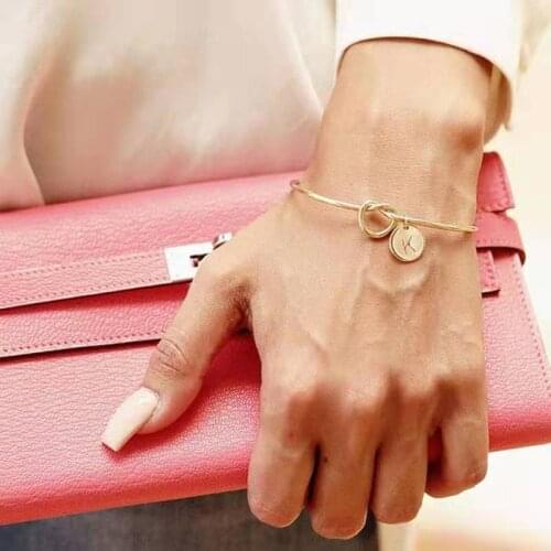 Fashion Personalized Female Bracelets Jewelry Initial Alloy Letter Charm Bracelets Girls Bow-knot Bracelets Bangles
