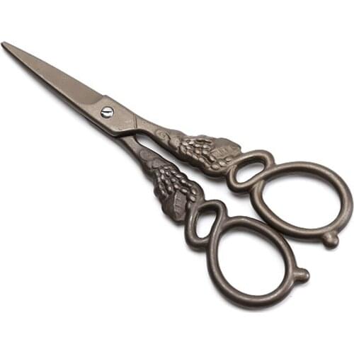 1PC Stainless Steel Vintage Titanium Tailoring Scissor Handicrafts Sewing Tools Household 12.5cm