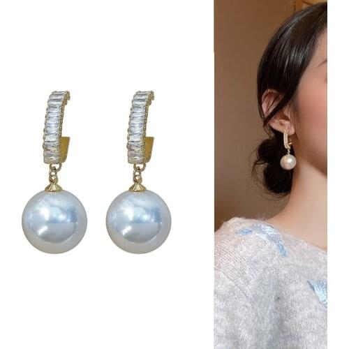 Luxury Pearls Dangle Earrings For Women Girls Classic Elegant Baroque Style Large Pearl Earrings Wedding Party Fashion Jewelry
