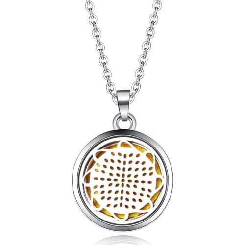 Kaleidoscope Pattern Aroma Locket Pendant Necklace Stainless Steel Perfume Aromatherapy Essential Oil Diffuser Charm jewelry