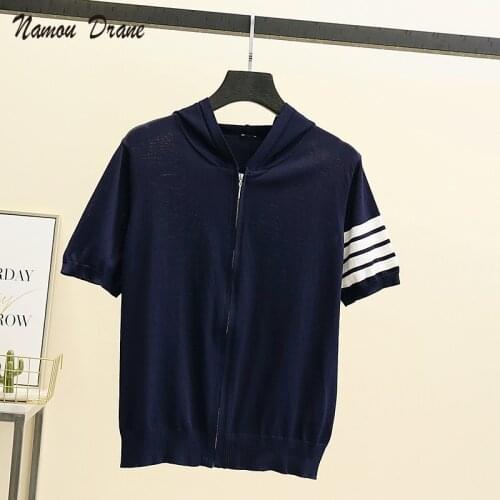 2021thin Half-sleeved Four-bar Zipper Ice Silk Sweater Cardigan Womens Hooded Loose Short-sleeved Hooded Air-conditioning Shirt