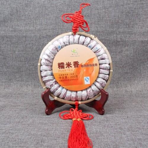 Chinese Yunnan Sticky Rice Fragrant Pu'er Tuo Tea Mini Tuo Tea Chinese Knot Bamboo Plate Green Food for Health Care