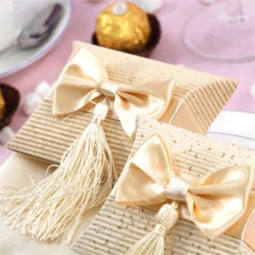 Candy box tassels christmas box wedding gift box red/beige 100pcs