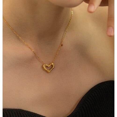 Titanium With 18K Gold Cutout Heart Necklace Women Jewelry Runway Party Japan Souch Korea Fashion