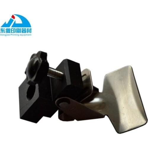 SM74 Separator Spring M2.033.570 Speedmaster 74 Printing Machine Sheet Smoother M2.033.571