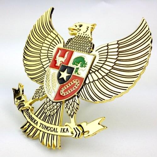 Beautilful 3D Metal Indonesia Eagle Grills Emblem With Screw For All Car Universal Whole Body BB023