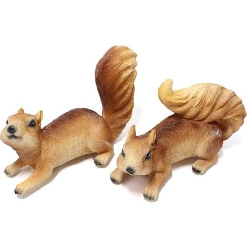 New Simulation Squirrel Statue Tree Decor Animal Sculpture Lawn Ourtyard Tree Hanging Decor Ornaments