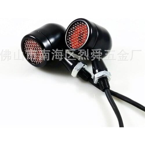 2PCS Metal Motorcycle Turn Signals Indicator Light Retro Refitting Accessories Universal for Suzuki Kawasaki Honda Yamaha Halley