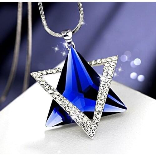Exquisite Luxury Womens Triangle Crystal Six-Pointed Star Necklace Gift Sweater Chain Fashion Exquisite Gift Jewelry