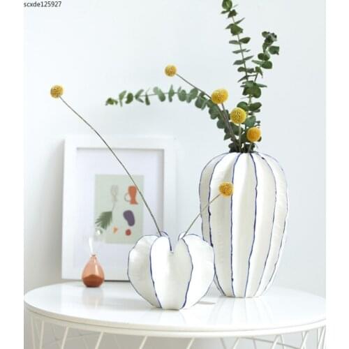 Creative Irregular Ceramic Vase Flower Arrangement Dried Flower Carambola Shaped Vase Wedding Crafts Living Room Home Decoration