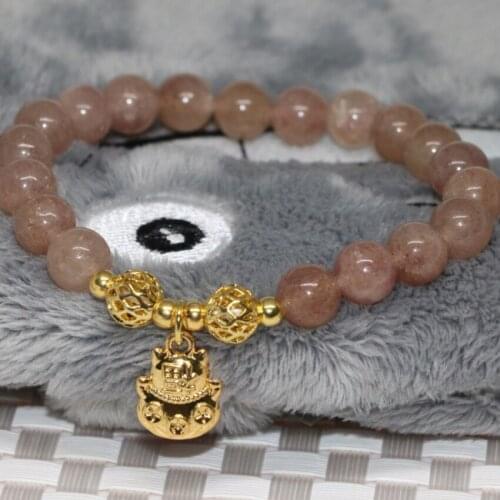Classical design 8mm natural stone strawberry crystal quartz gold-color accessories unique design bracelet jewelry 7.5inch B2002