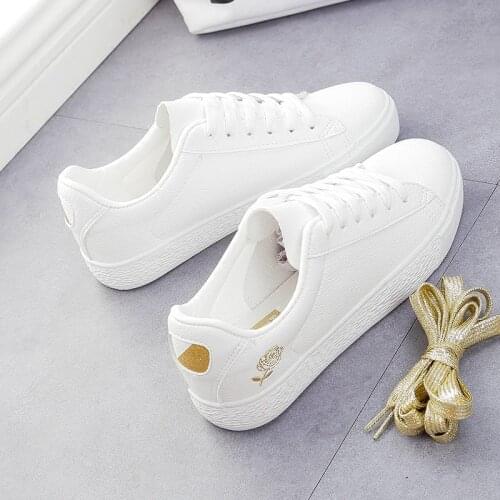 White Ribbon Lace Up Leather Shoes Female Breathable Classics Shoes Tidal Current Women Sports Shoes Flat Skateboarding Shoes