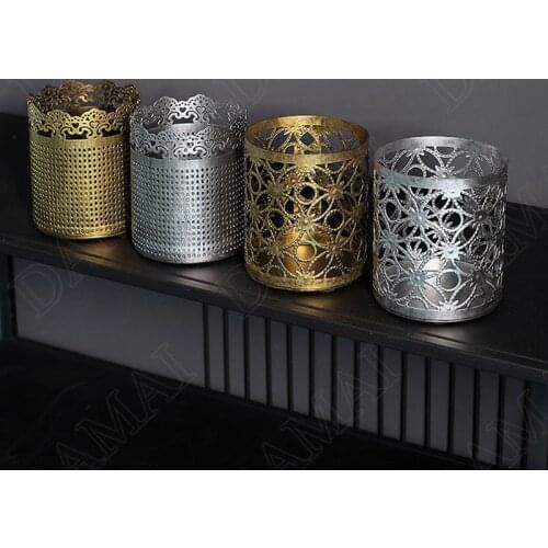 Hollow Out Metal Storage Jars Retro Decorative Candy Container Desktop Snacks Organizer European Home Decoration Ornaments