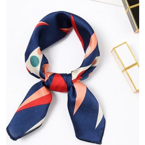 Summer Square Silk Scarf Women Luxury Shawls Fashion Small Hair Neck Office Hijabs Foulard Scarves PJ135