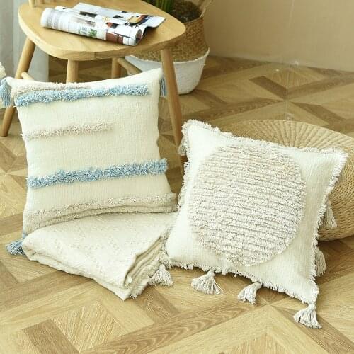 Luxury Boho Style Cushion Cover Ivory Pillow Case Handmade Plush with Tassels For Sofa Couch Home Decorative 45*45cm Zip Open